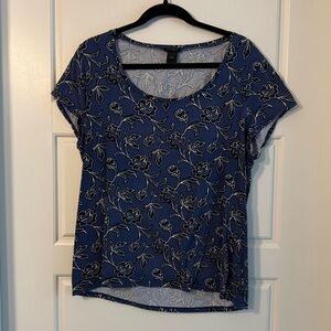 Ann Taylor Navy Floral Short Sleeve Top